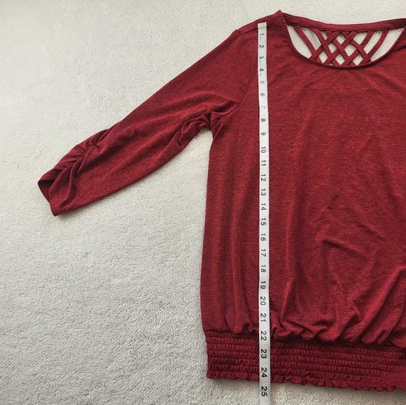 Apt 9 Women's Top Red with 3/4 Sleeves Size M Lattice Back Cutout - Picture 7 of 9